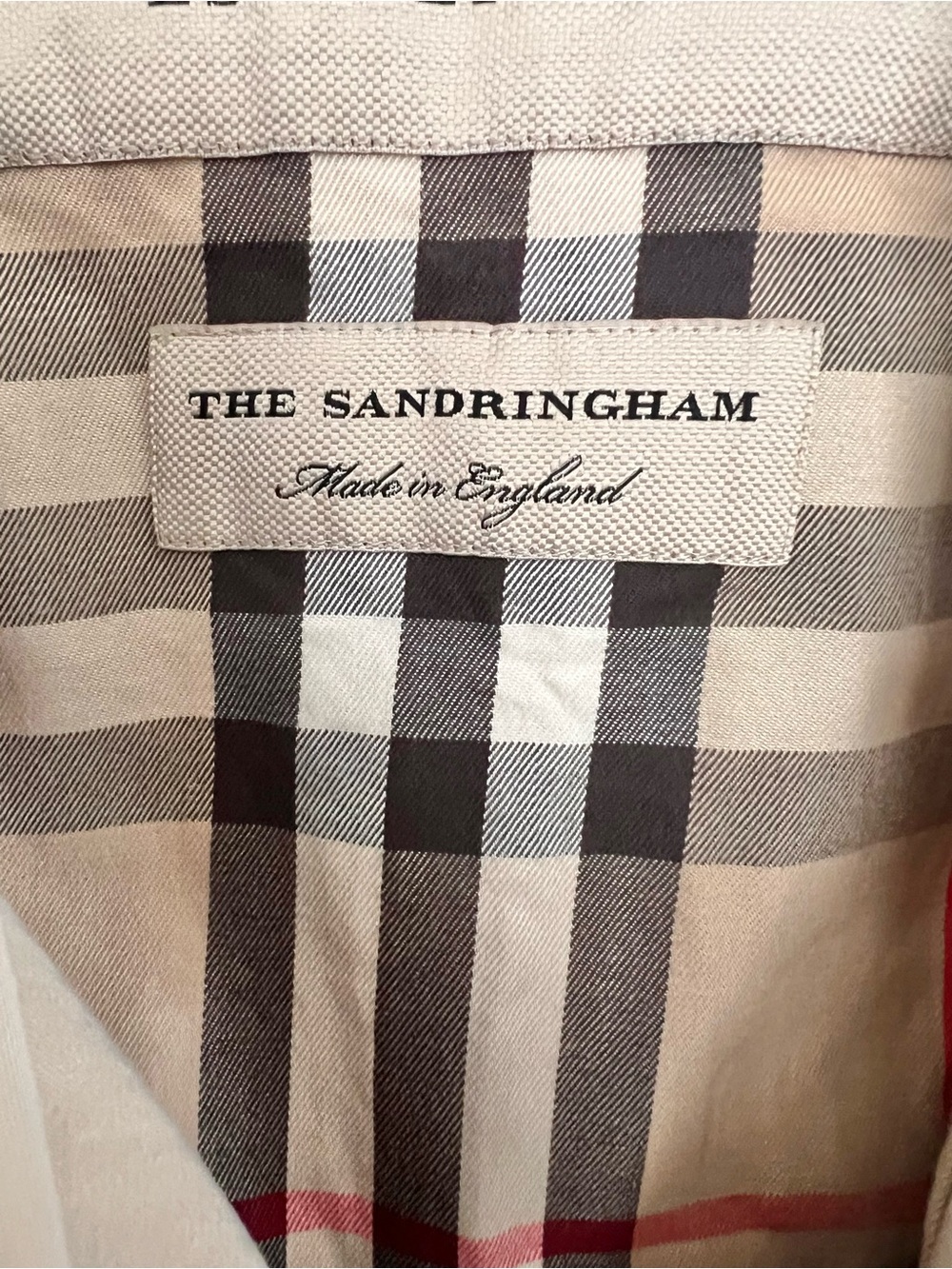 Burberry Heritage The Sandringham Chelsea Slim Fit Coat Size Medium - Picture 4 of 7